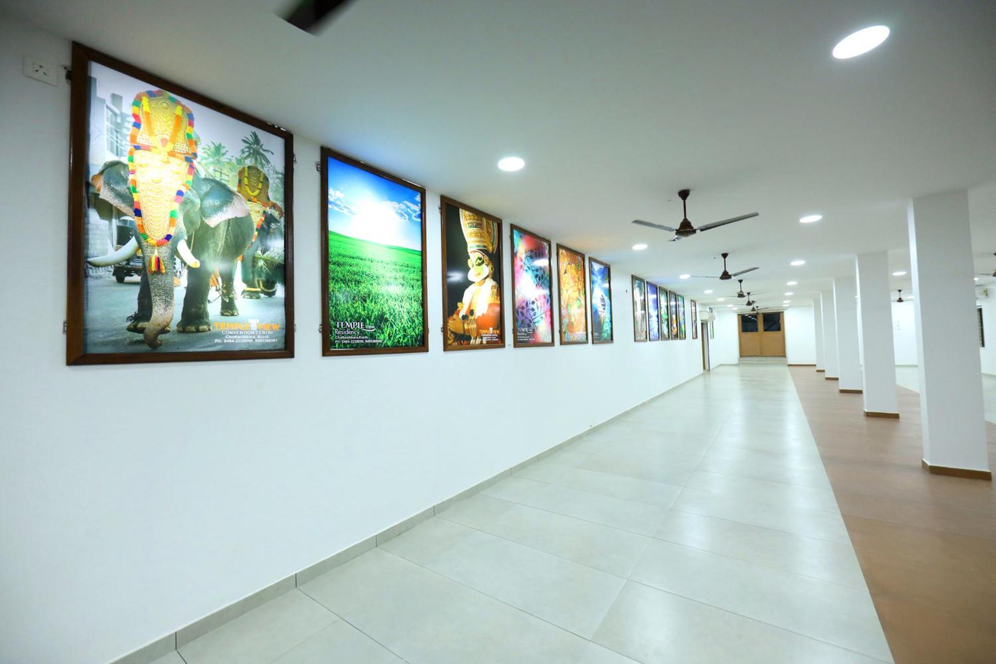 Hotel Temple View Residency Chottanikara Exterior foto